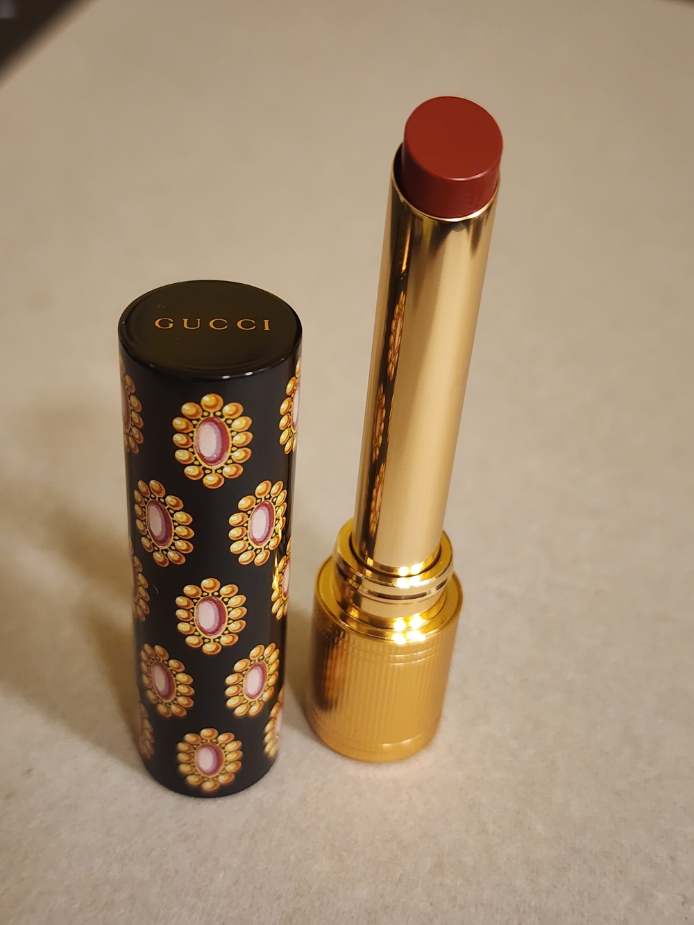 Gucci Lipstick — shade VALERIA ROSE